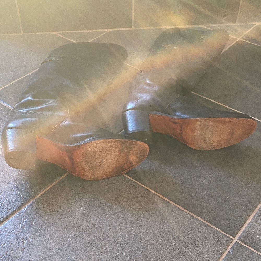 Women's vintage Frye heeled Boots size 10 B - Picture 4 of 8